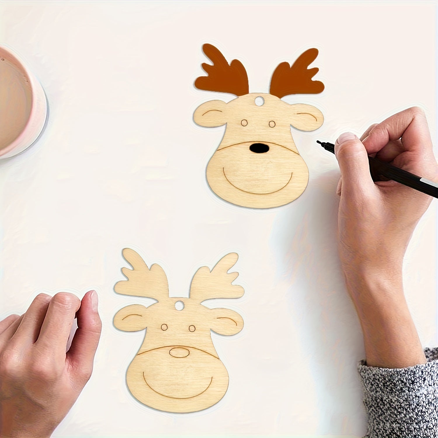 diy paintable reindeer ornaments
