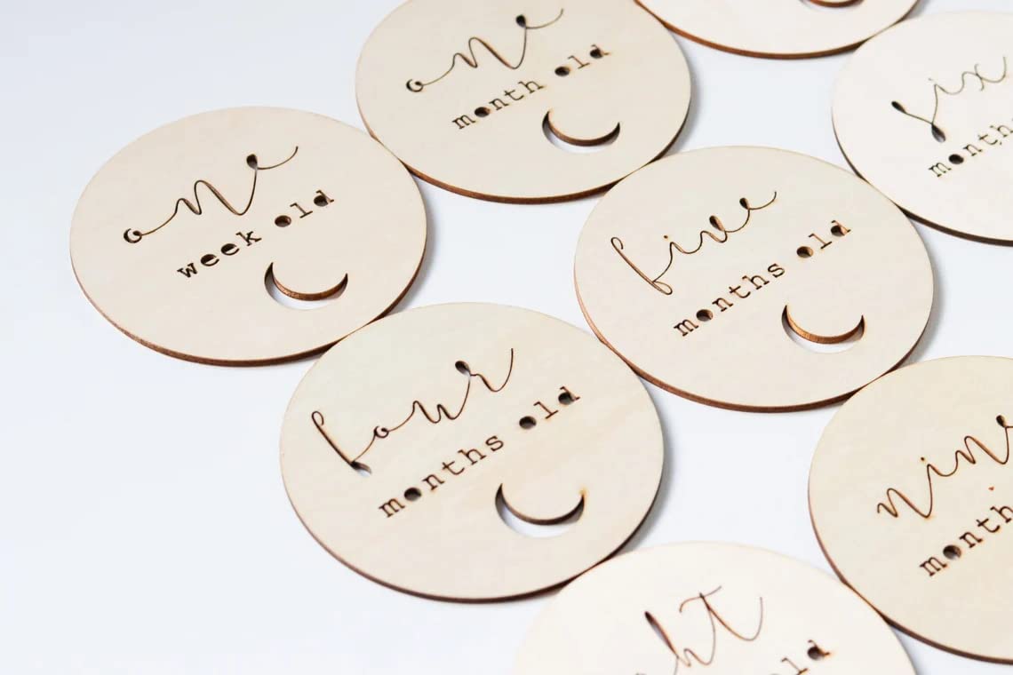 baby monthly milestone cards