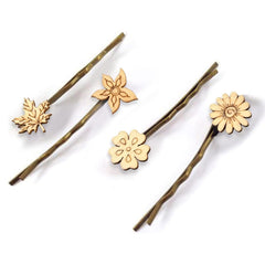 Cliths Pack of 18 Wooden Flower & Leaf Cutouts Autumn Decorations Craft Embellishments Floral Ornaments