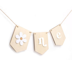 American Elm Wooden Daisy Highchair Garland MDF Cake Smash Decor for 1st Birthday, Baby Shower