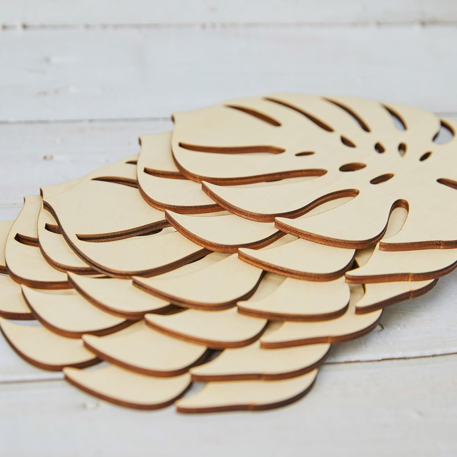 Tropical leaf wall hanging craft kit