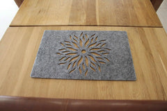American Elm Set of 8 Rectangle Felt Placemats Table Mats with Aster Design Heat Resistant Non-Slip Dining Mats for Kitchen & Parties