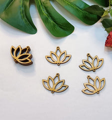 Cliths 30 Pcs Lotus Wood Earring Blanks Flower Cutouts for DIY Jewelry Making, Boho Earrings, Spiritual Pendants, Laser Cut Craft Kit