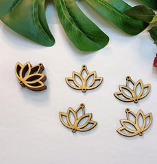 Cliths 30 Pcs Lotus Wood Earring Blanks Flower Cutouts for DIY Jewelry Making, Boho Earrings, Spiritual Pendants, Laser Cut Craft Kit