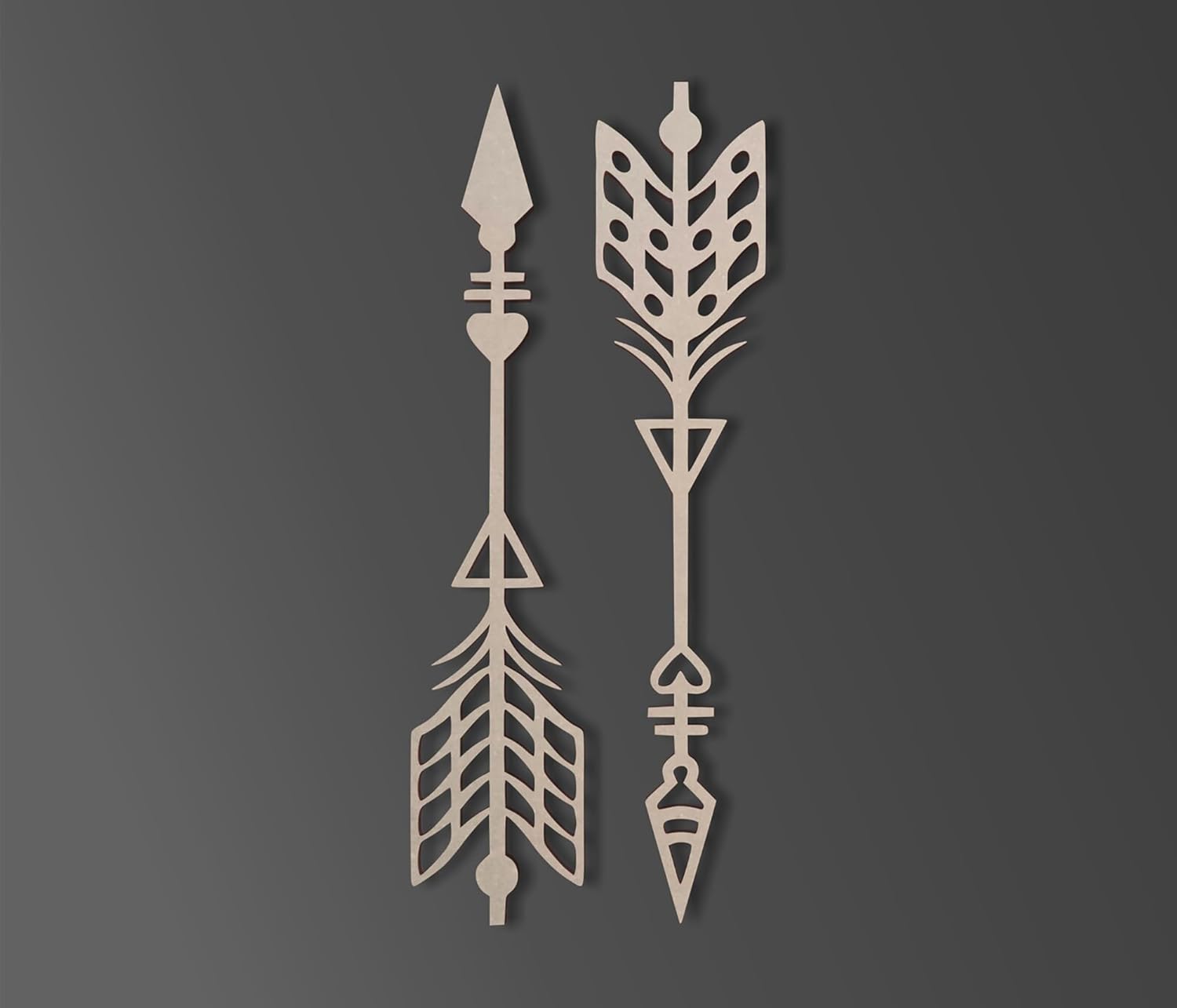 Two decorative arrows on a dark gray background