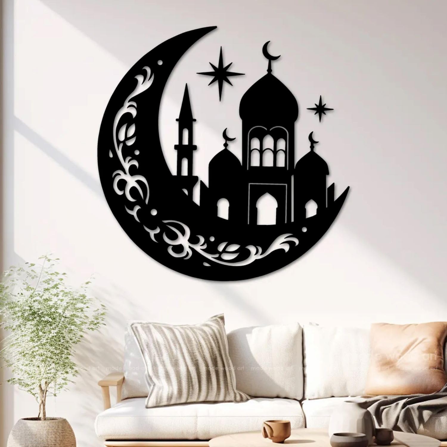 Measuring 30.48 cm, this wooden wall hanging offers a clear visual presence