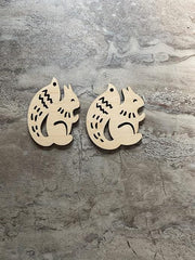 Cliths 8 Pcs Wooden Squirrel Earring Blanks Unfinished MDF Animal Pendants for DIY Jewelry Making