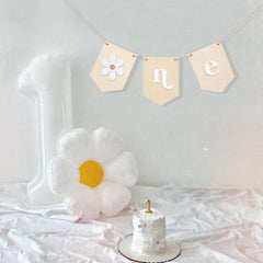 American Elm Wooden Daisy Highchair Garland MDF Cake Smash Decor for 1st Birthday, Baby Shower