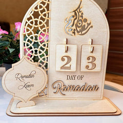 Wooden Ramadan decorative item with 'Day of Ramadan' display