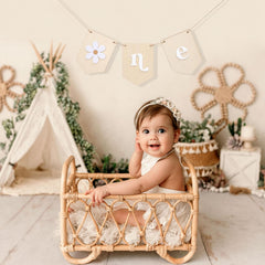 American Elm Wooden Daisy Highchair Garland MDF Cake Smash Decor for 1st Birthday, Baby Shower