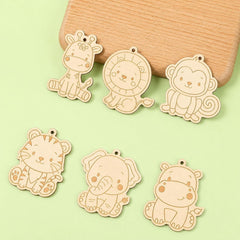 Cliths Animal Shape Natural Wood Key Pendant Set for DIY Art & Craft, Pack of 6