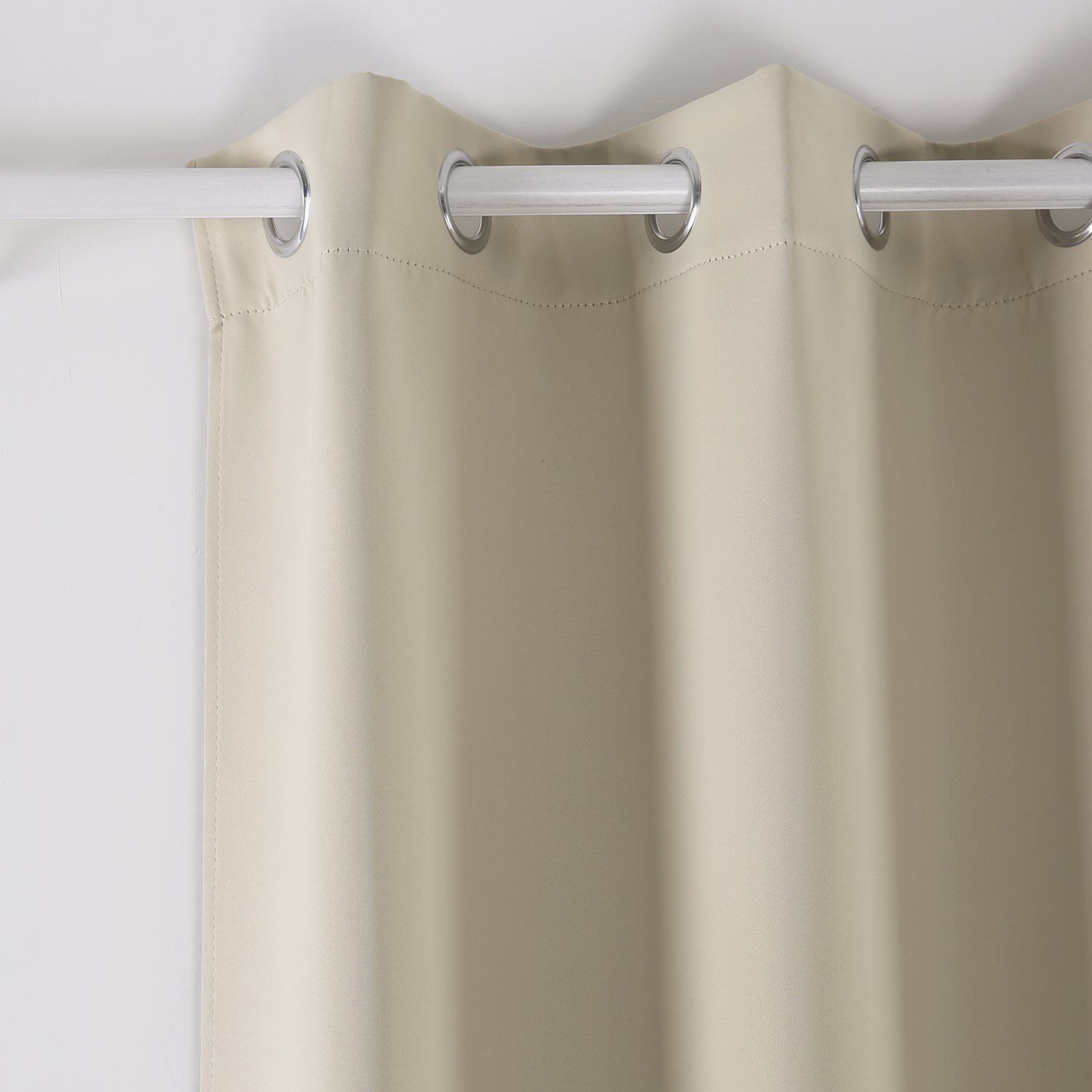 Solid Curtains