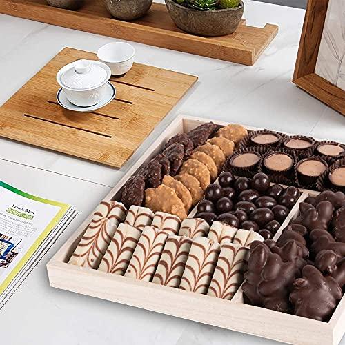 serving trays to carry drinks and food
