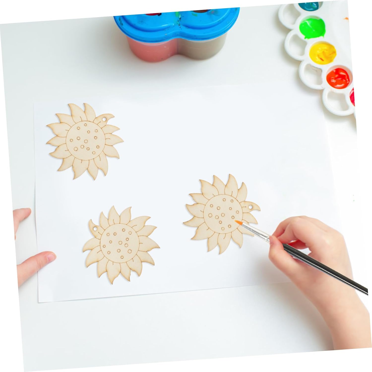 rustic wooden flower ornaments for home and holiday décor