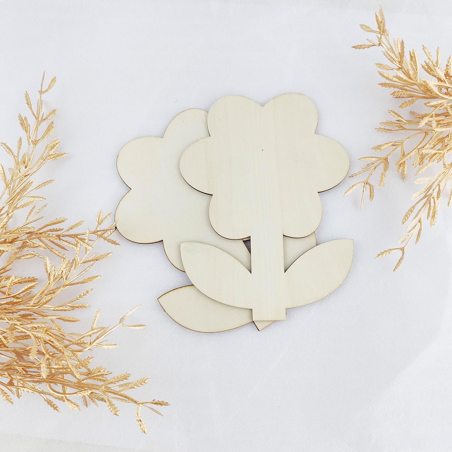 Wooden sunflower tags for gifts