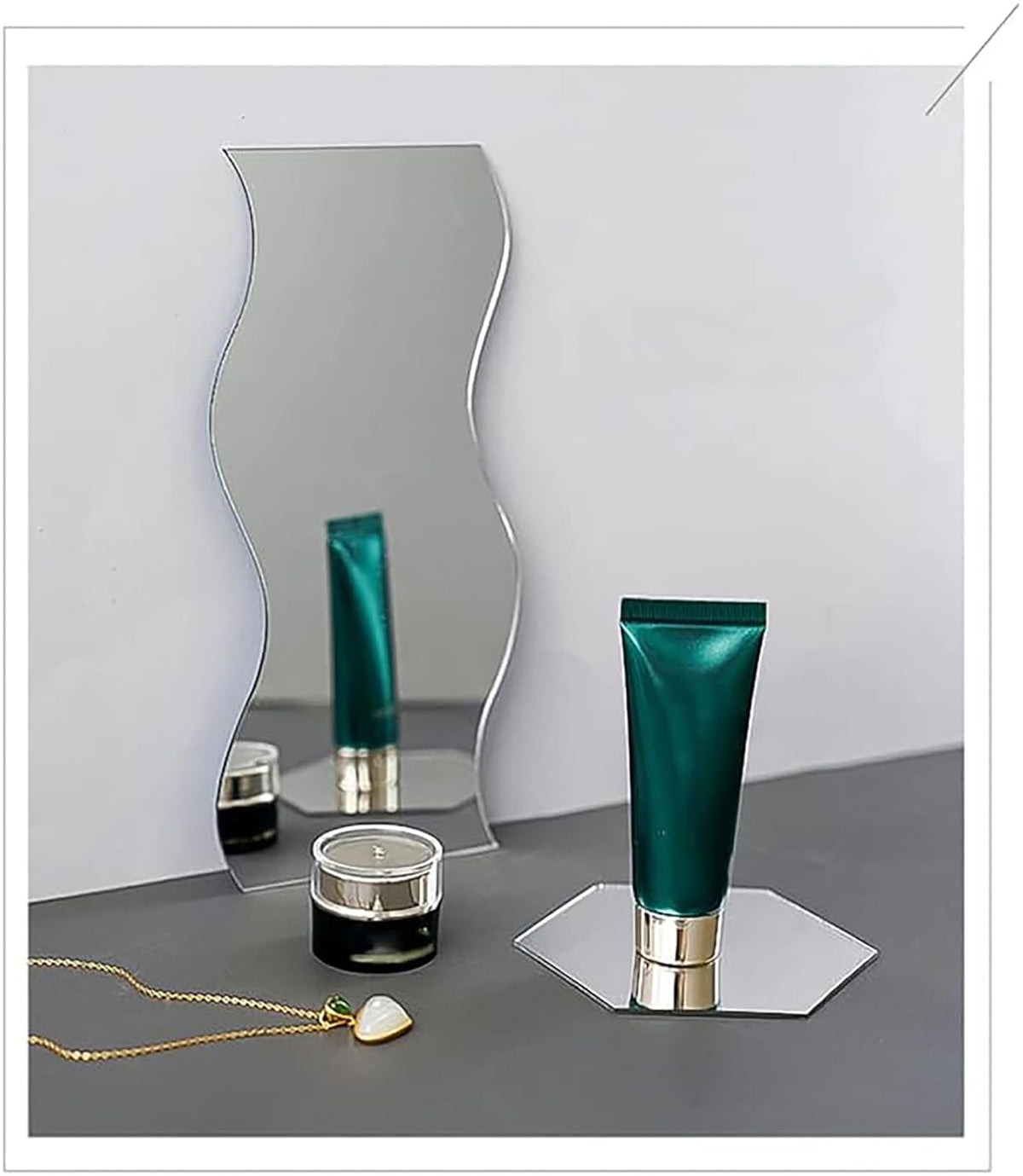Cliths Pack of 7 Acrylic Multi Shapes Mirror Cutout .