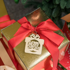 Gift box themed wall décor crafts