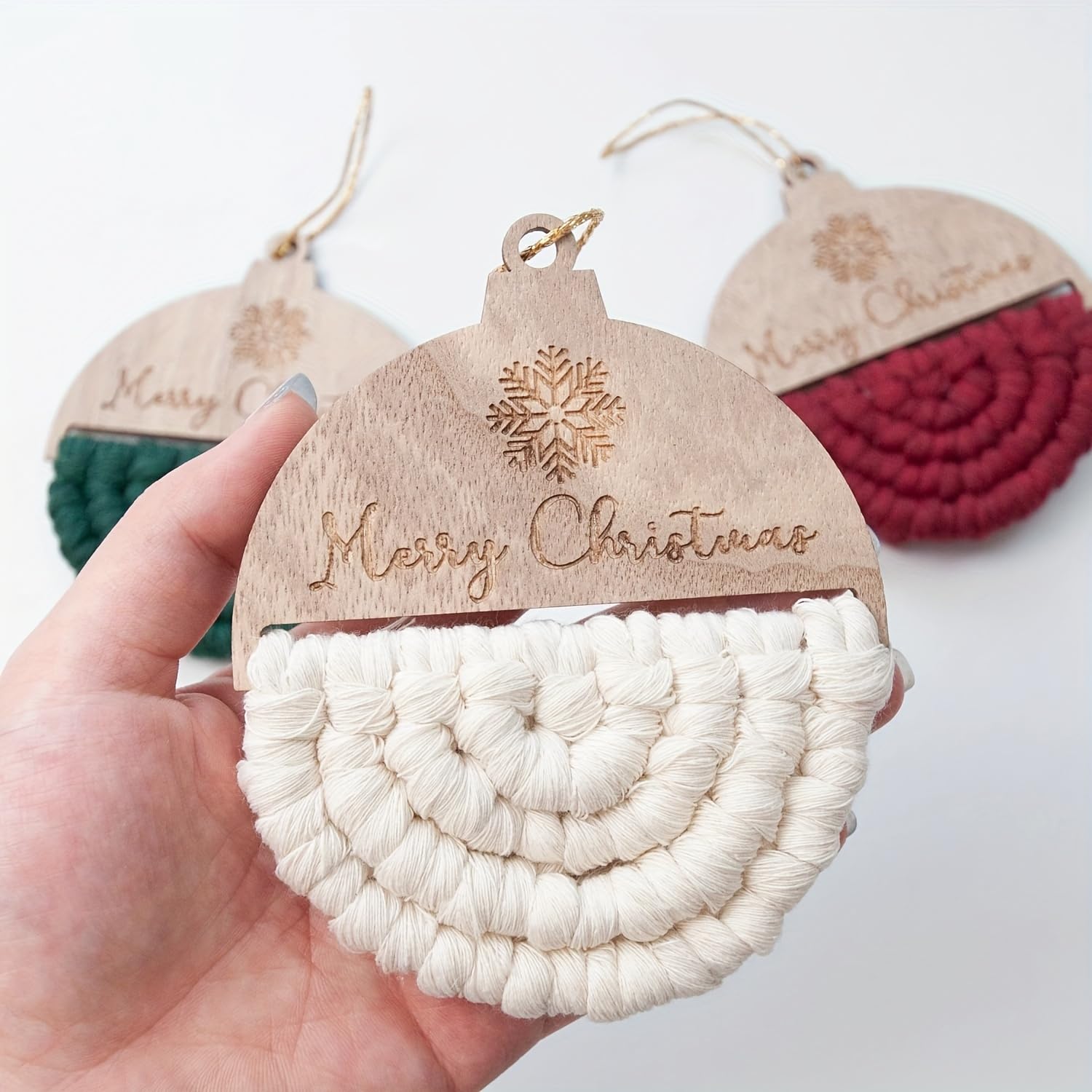 christmas tree hanging decorations