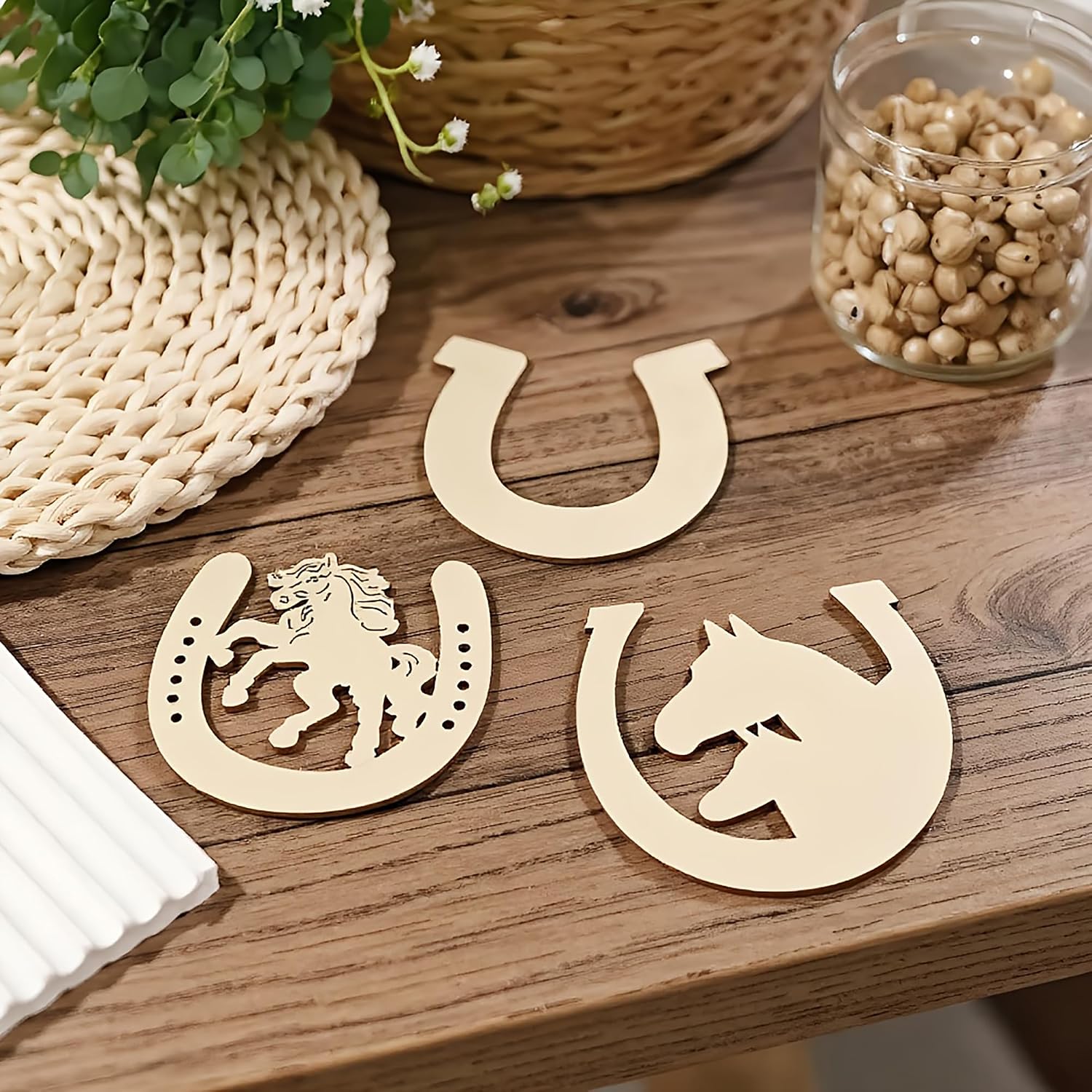 horseshoe mdf cutout for lippan art projects