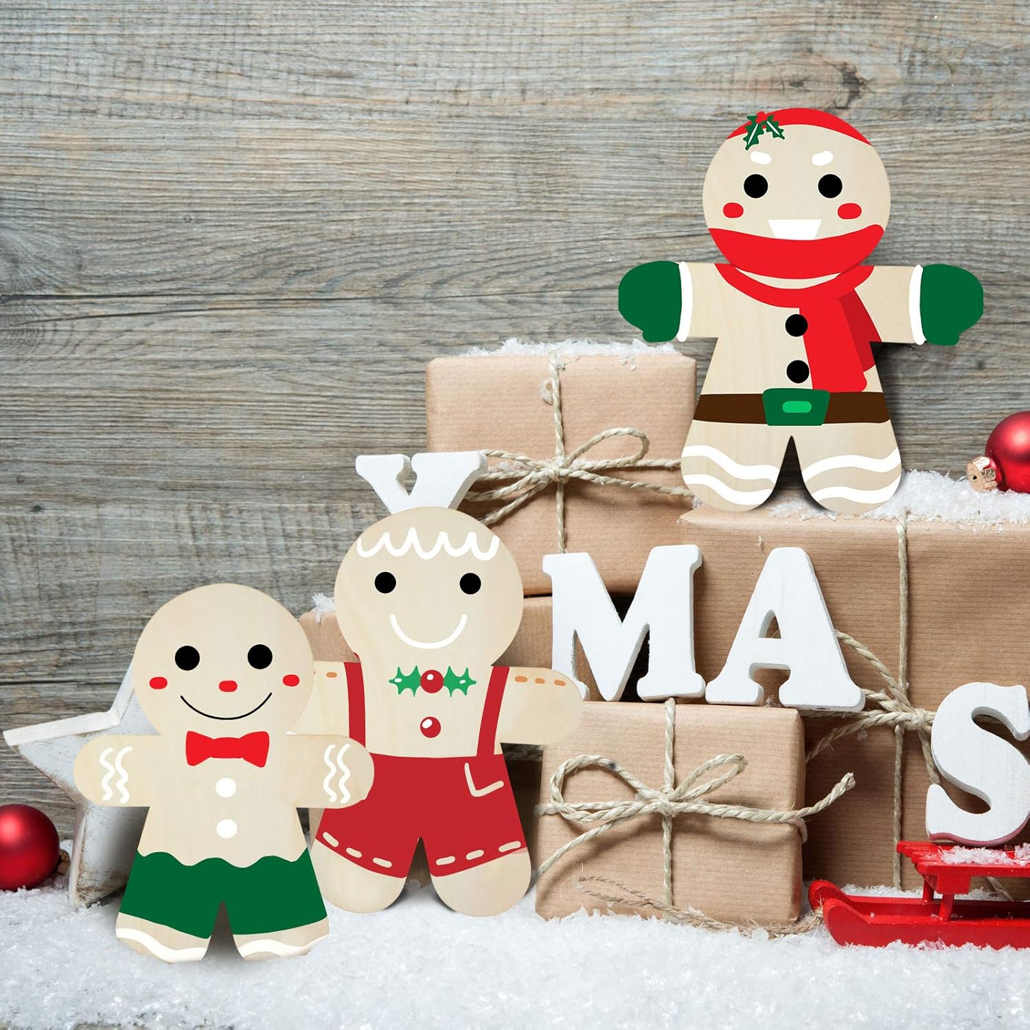 DIY wooden Xmas tree ornaments