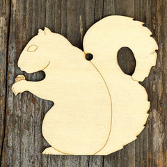 Cliths 10 Pcs Wooden Squirrel Eating Nut Craft Shapes Wildlife Rodent Woodland Decor MDF Animal Figures