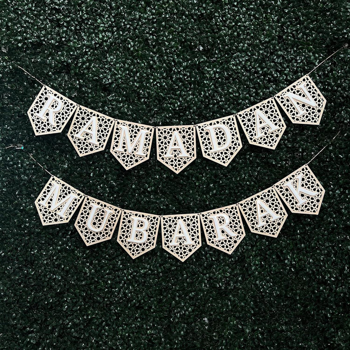 Cliths Ramadan Mubarak Wooden Banner Islamic Wall Art Geometric Design Eid Decor Rustic Home Decoration