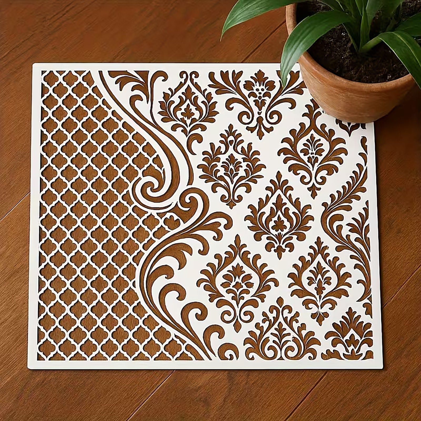 interlocking leaf scroll design