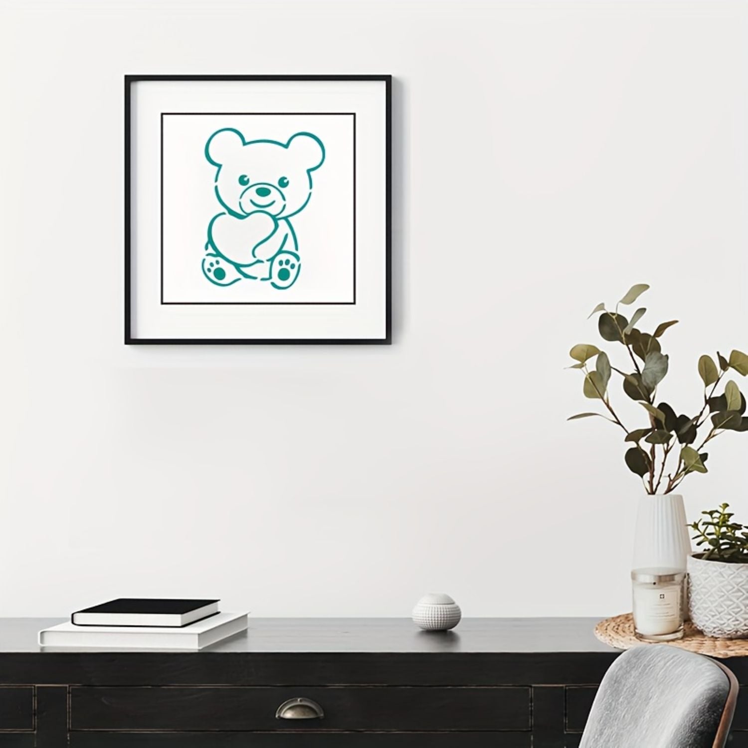 Craft stencil bear design for scrapbooking and decor