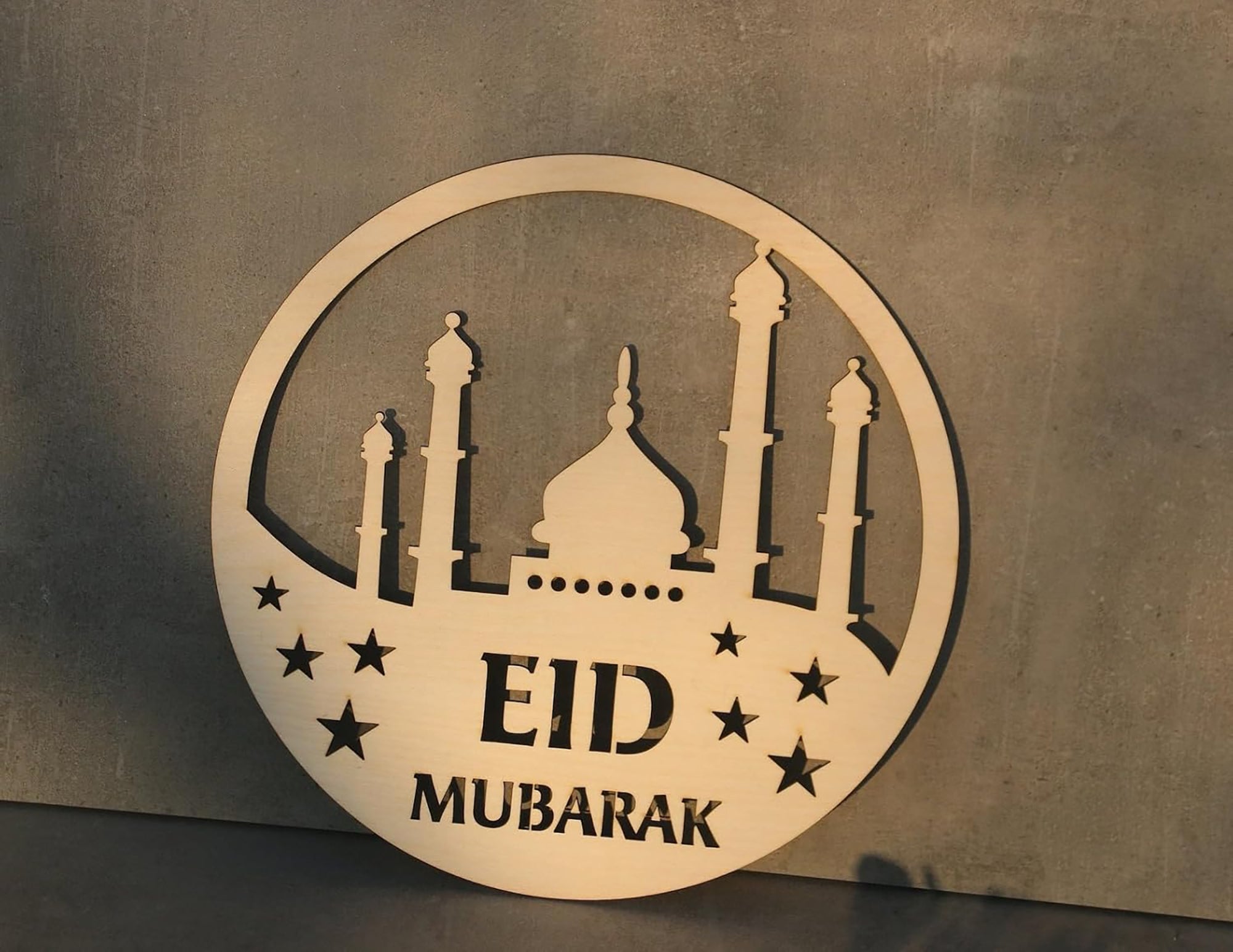 wooden eid mubarak sign