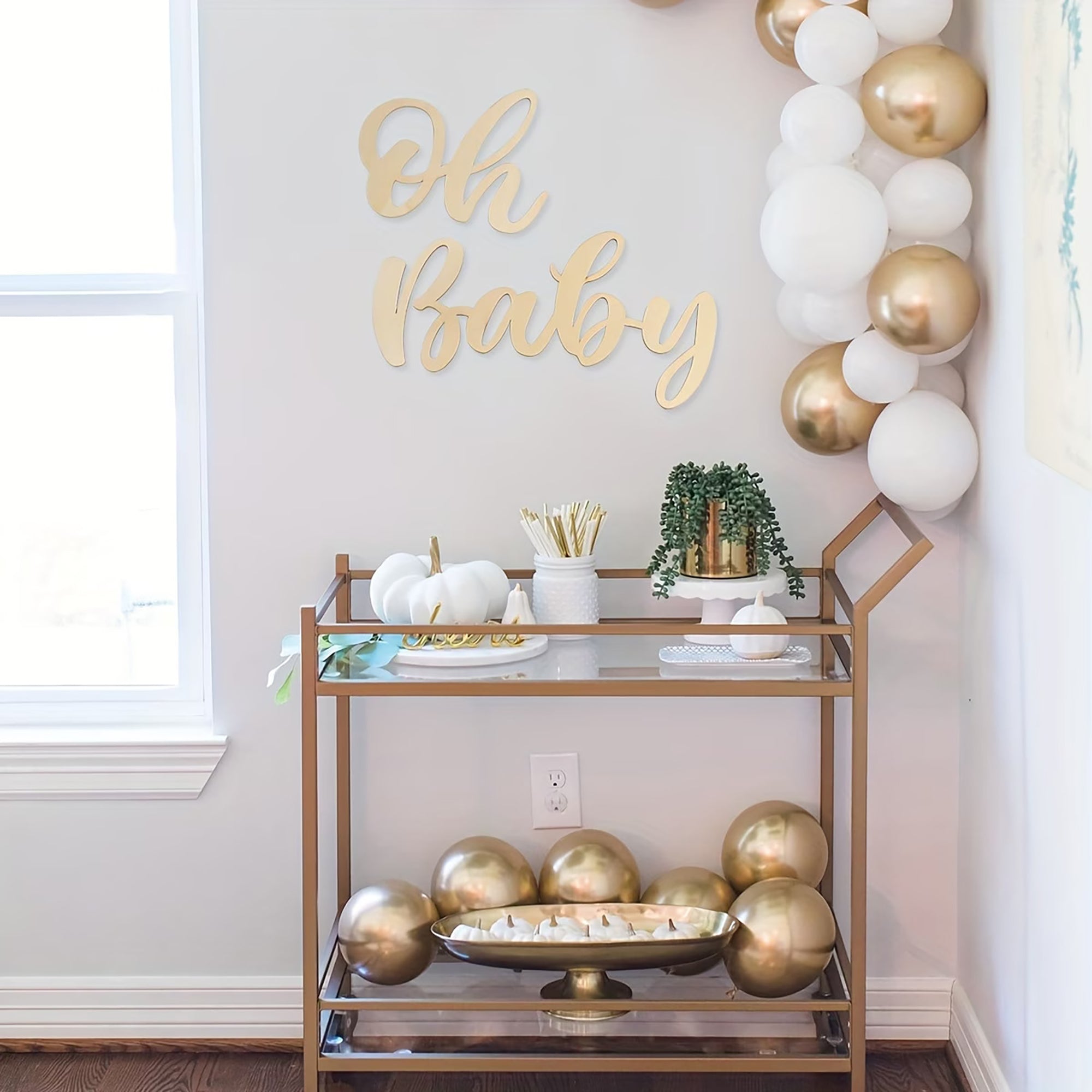 diy baby shower sign wooden base
