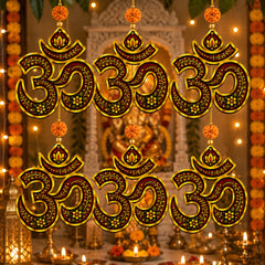 om wooden craft