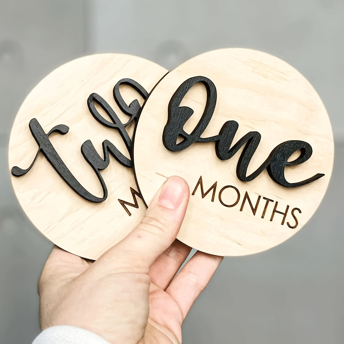 Cliths 1 Set Wooden Monthly Milestone Discs 1-12 Months  Baby Photo