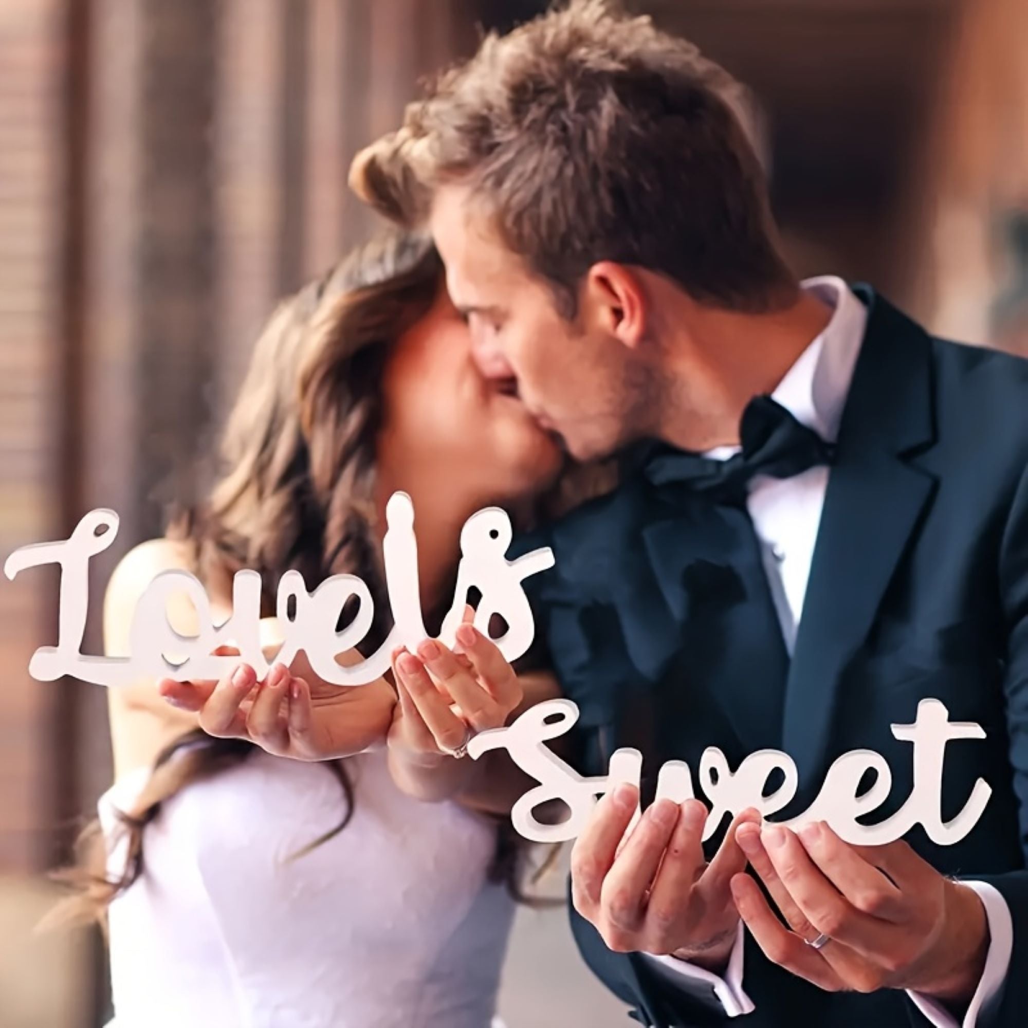 romantic letter decor for wedding
