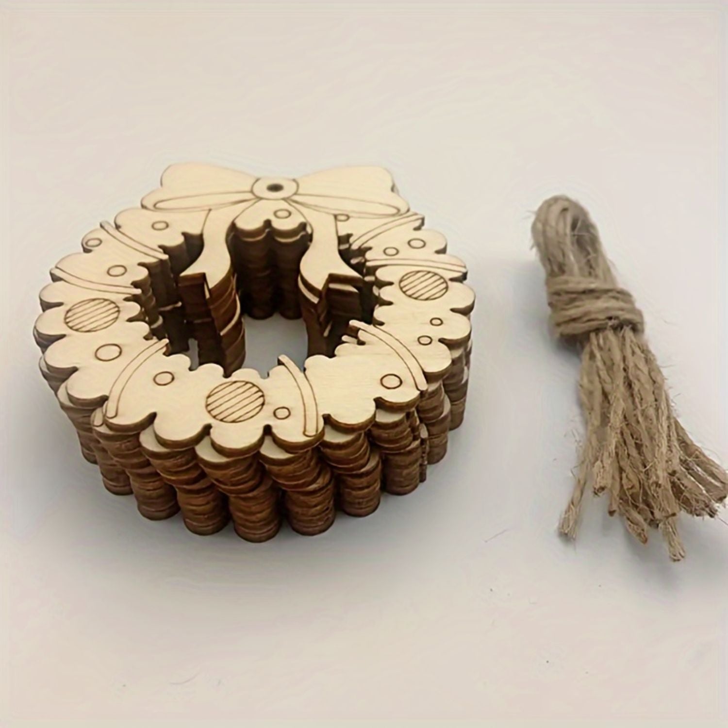 Hanging wreath ornaments with tassel