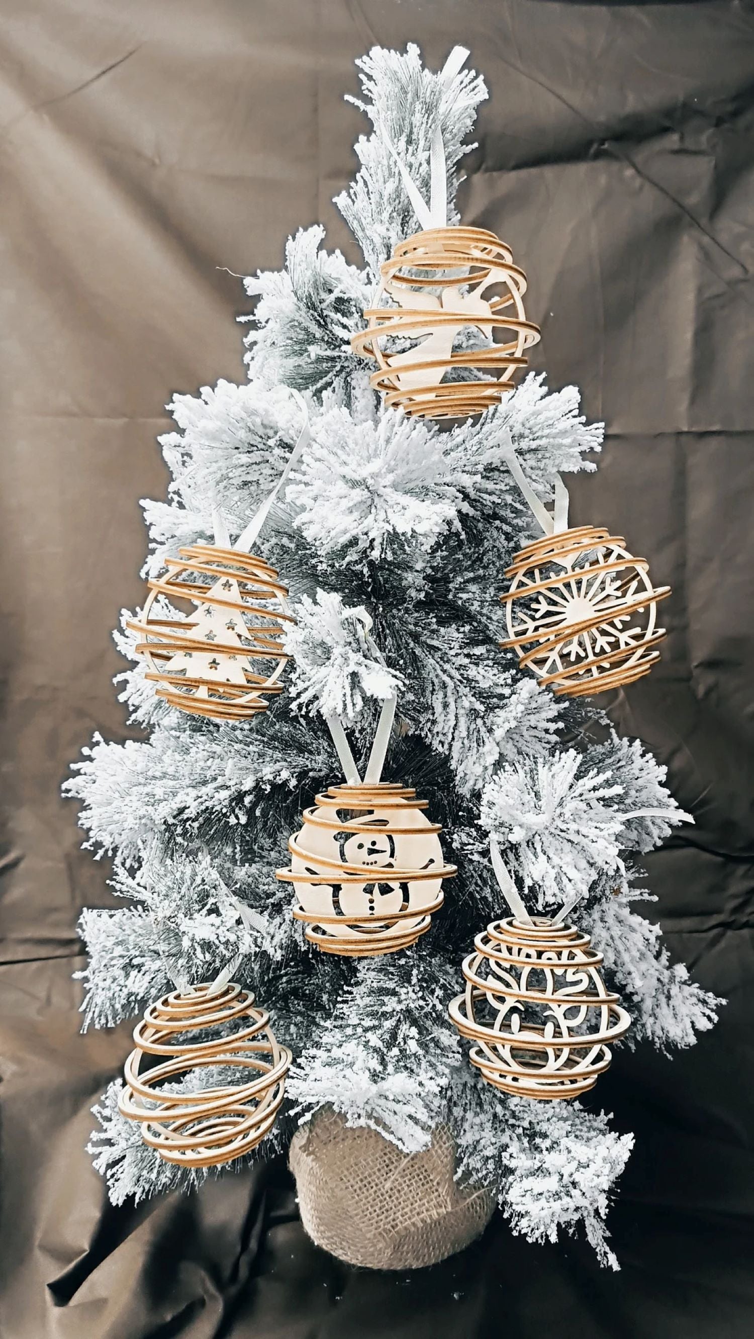 wooden christmas tree decor
