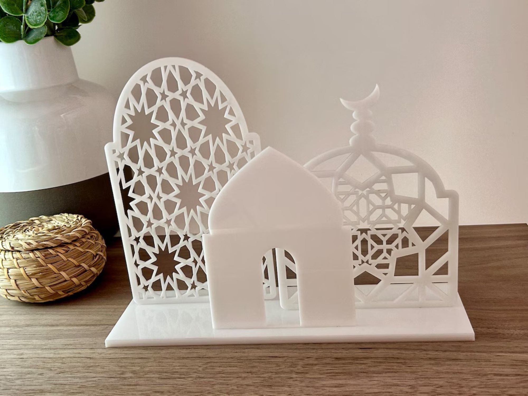 mosque theme table decor