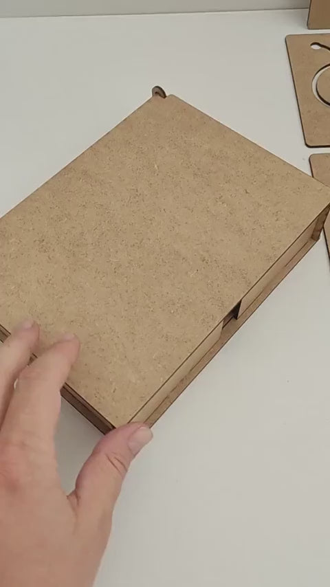 Cliths 15 Pcs Montessori Bugs Stencil Set Wooden Insect Drawing Templates for Kids Art, Tracing & Handwriting Practice