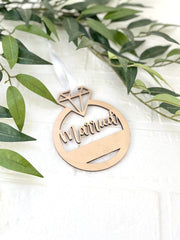Cliths Pack of Wooden Merried Wedding Ring Ornament, Wedding Engaged Ornament Laser Cut Wood Ornament.