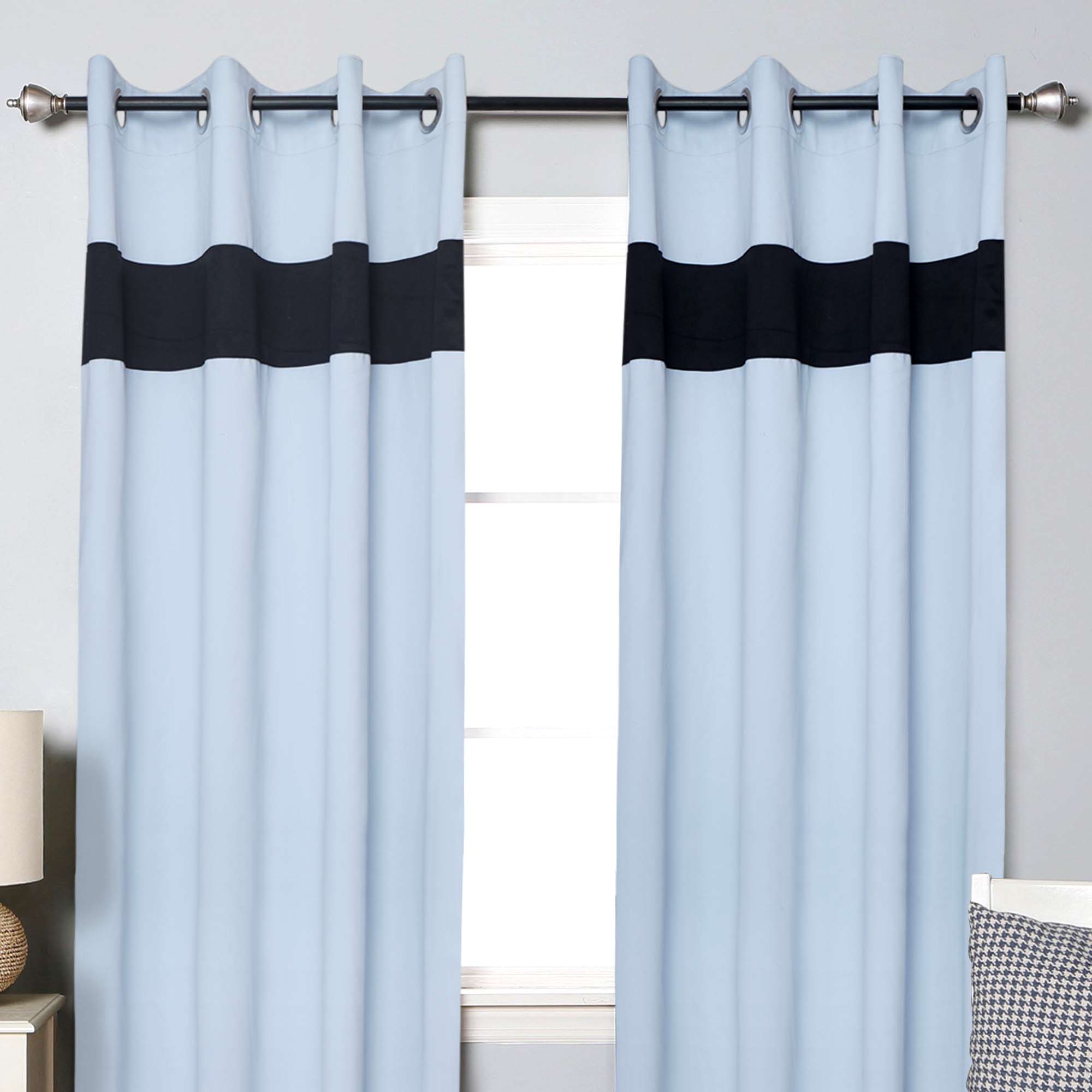 blackoutcurtains7feet